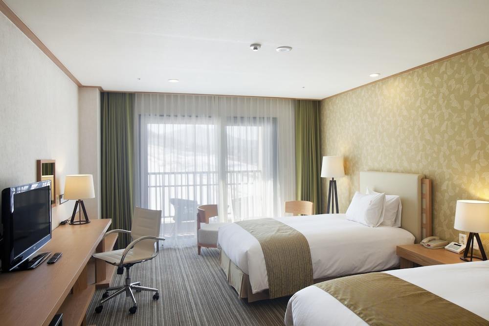Holiday Inn Resort Alpensia Pyeongchang By Ihg Екстер'єр фото